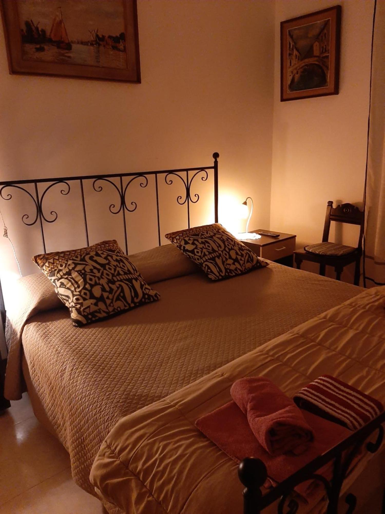 Locazione Turistica Poker D'Assi Hotel Verona Ngoại thất bức ảnh