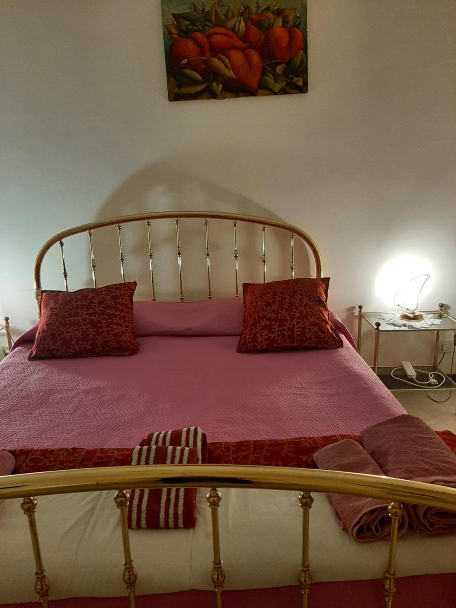 Locazione Turistica Poker D'Assi Hotel Verona Ngoại thất bức ảnh